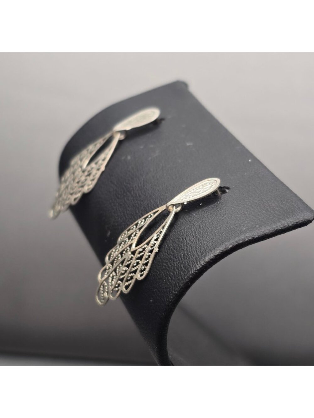 Vintage Sterling Silver Filigree Drop Earrings Scalloped Art Deco Pierced - Picture 3 of 7